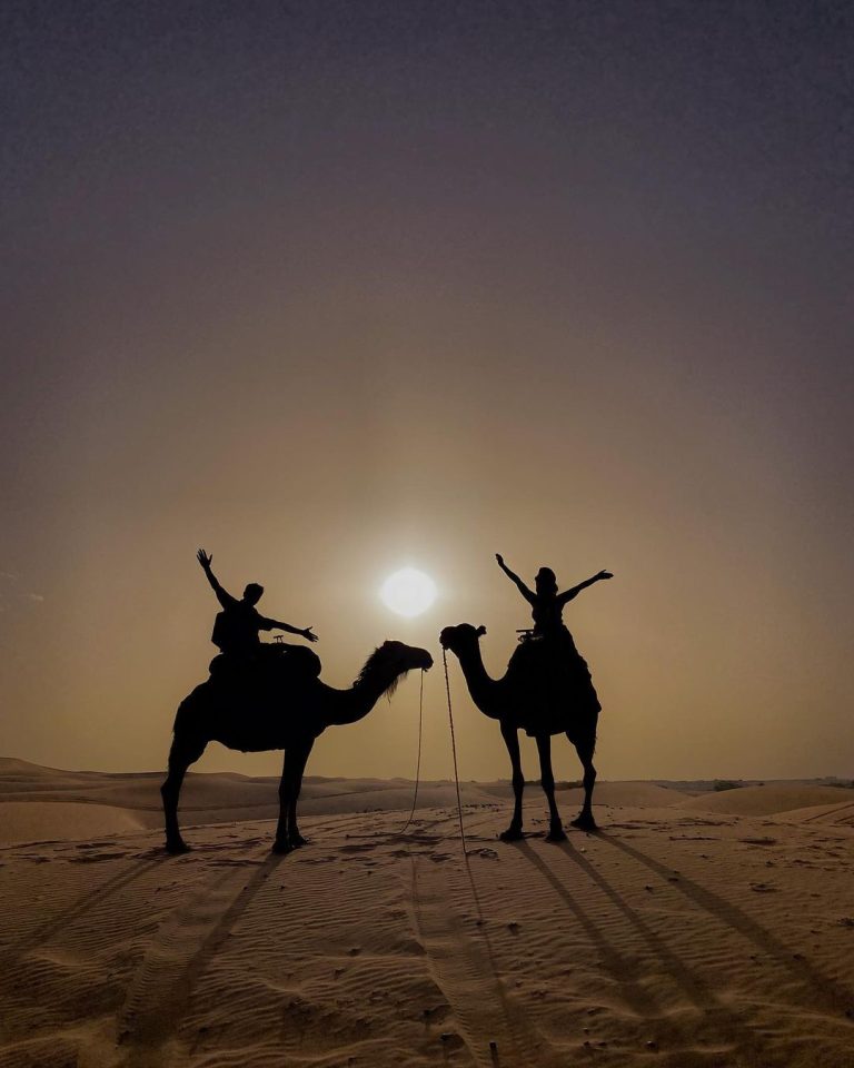 Entertainment in the middle of the Sahara Desert